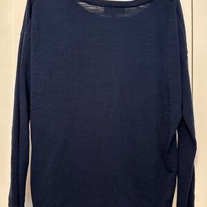 Ladies Banana Republic Long Sleeve T